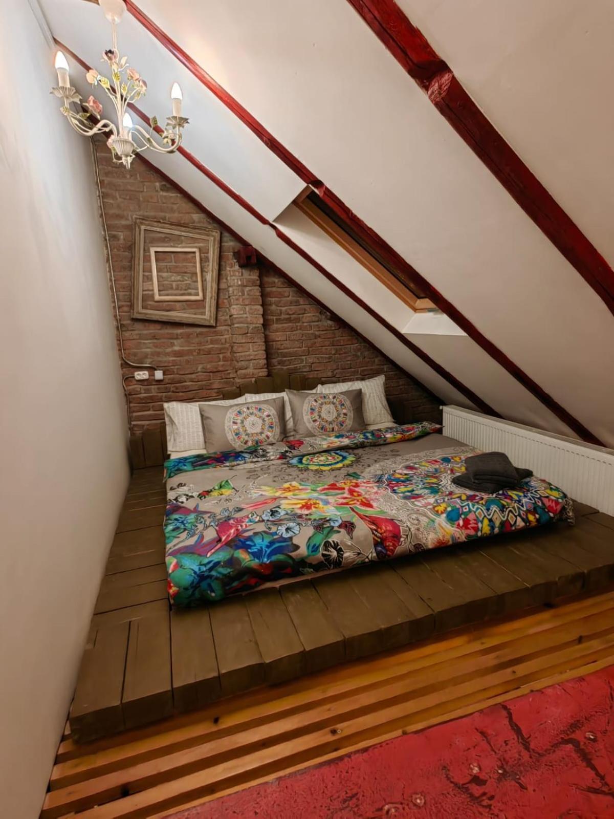 Hotel Casa Anne Boutique à Braşov Extérieur photo